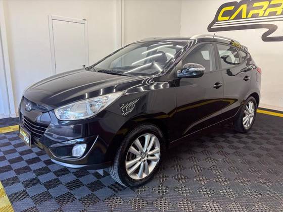 HYUNDAI IX35 2.0 MPFI GLS 16V FLEX 4P AUTOMÁTICO HYUNDAI IX35 2.0 MPFI GLS 16V FLEX 4P AUTOMÁTICO